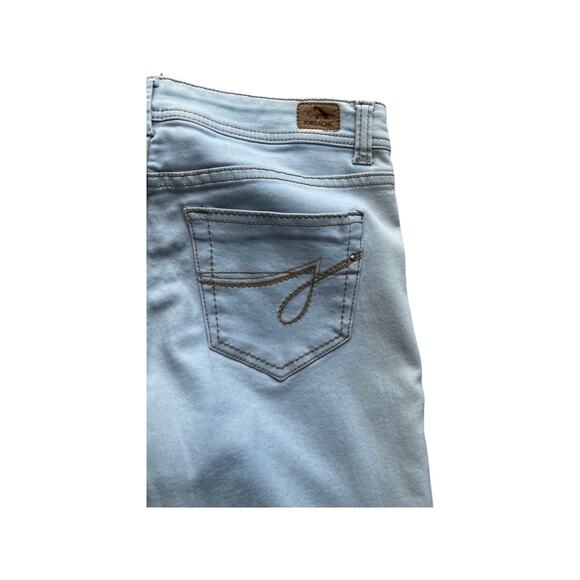 Jordache Size 4, Vintage Denim Skinny Cutoff Shorts - Picture 4 of 6